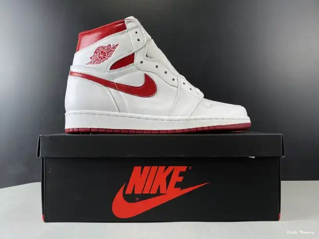 Kicktheory (2017) Metallic Air 1 Jordan Retro Red 555088-103 0523